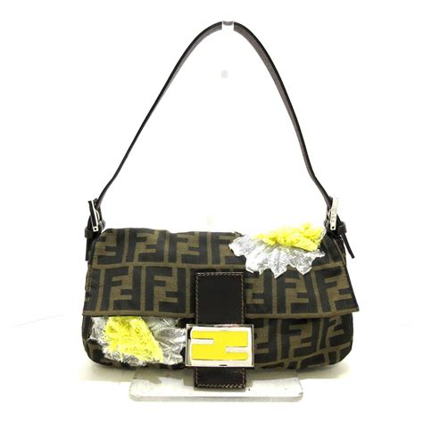 Fendi mamma baguette bag